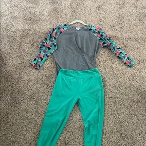 Lula Roe leggings and top